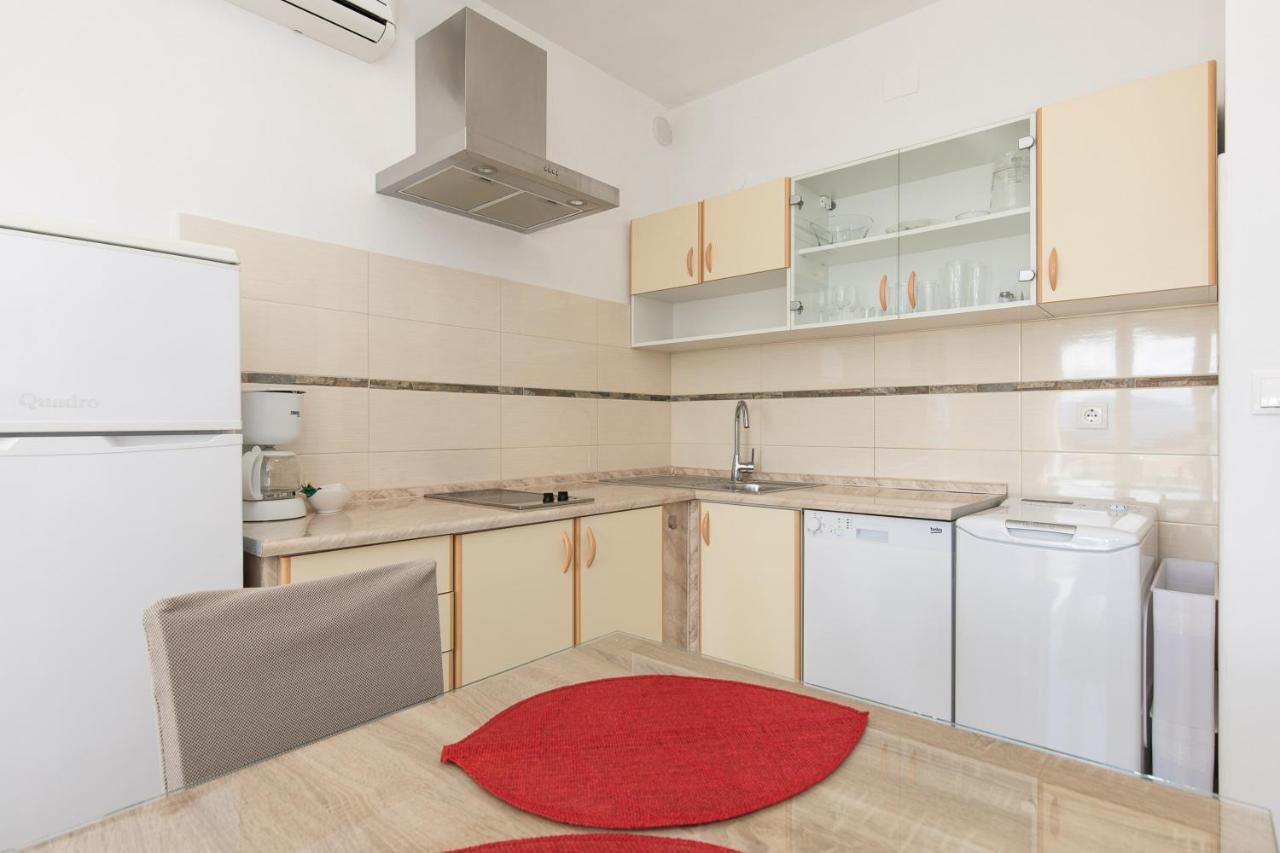 Apartmani Alma プナト エクステリア 写真