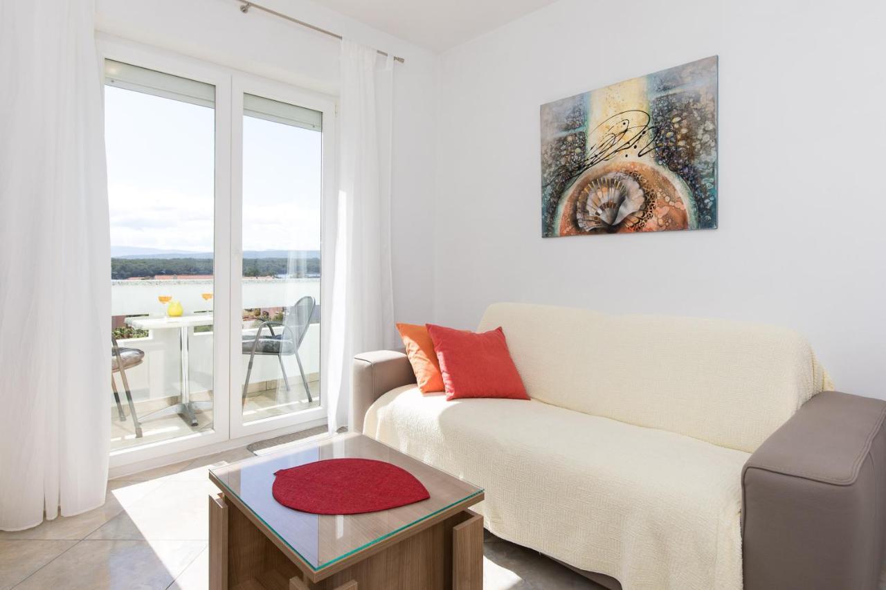 Apartmani Alma プナト エクステリア 写真